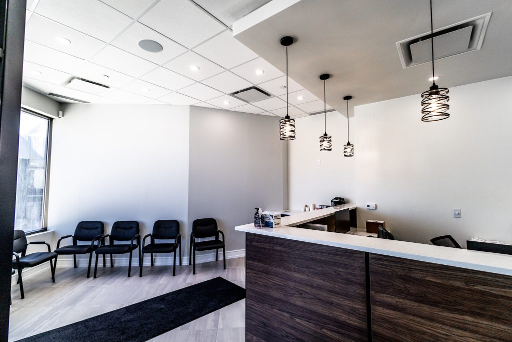 The waiting room of our dental office, where we offer services such as General Anasthesia.