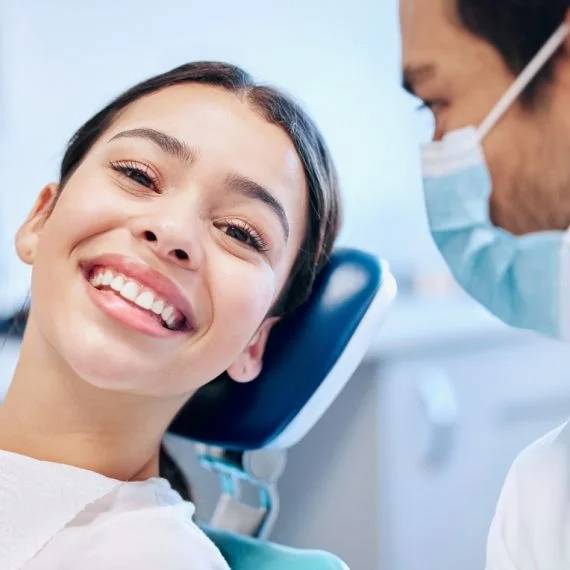 professional teeth cleaning London